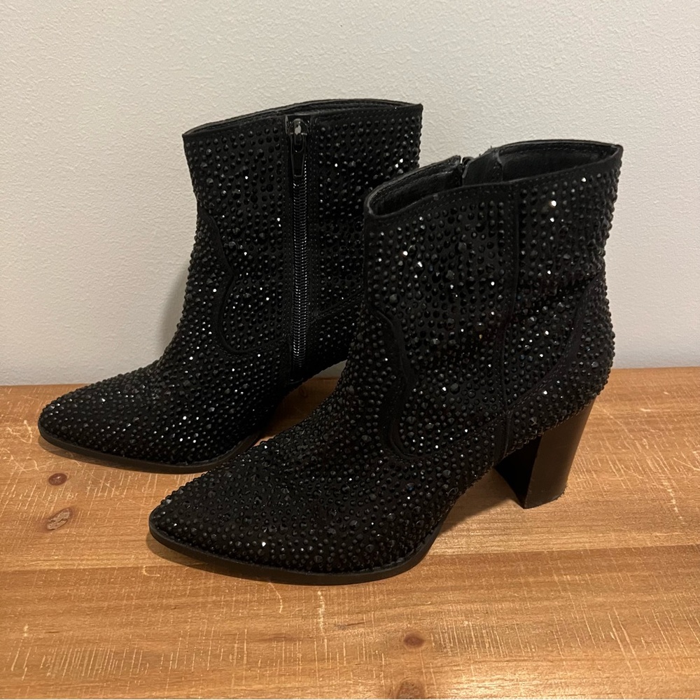 Gorgeous Rhinestoned Black 3inch Heel Boots, Size 6.5